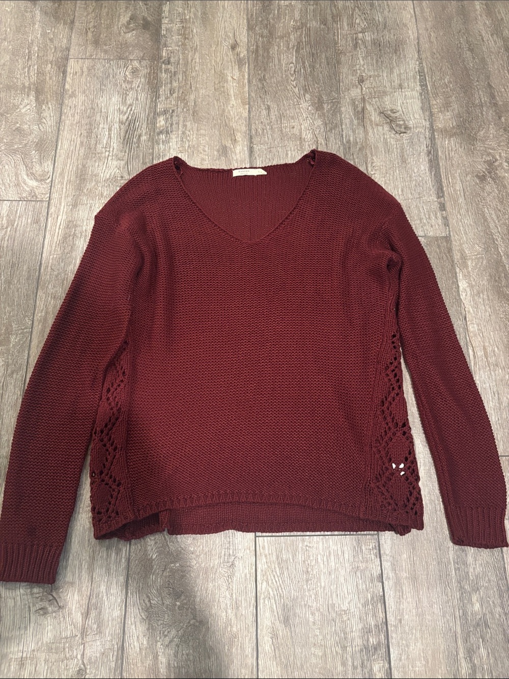 Women’s V-Neck Sweater - Burgundy